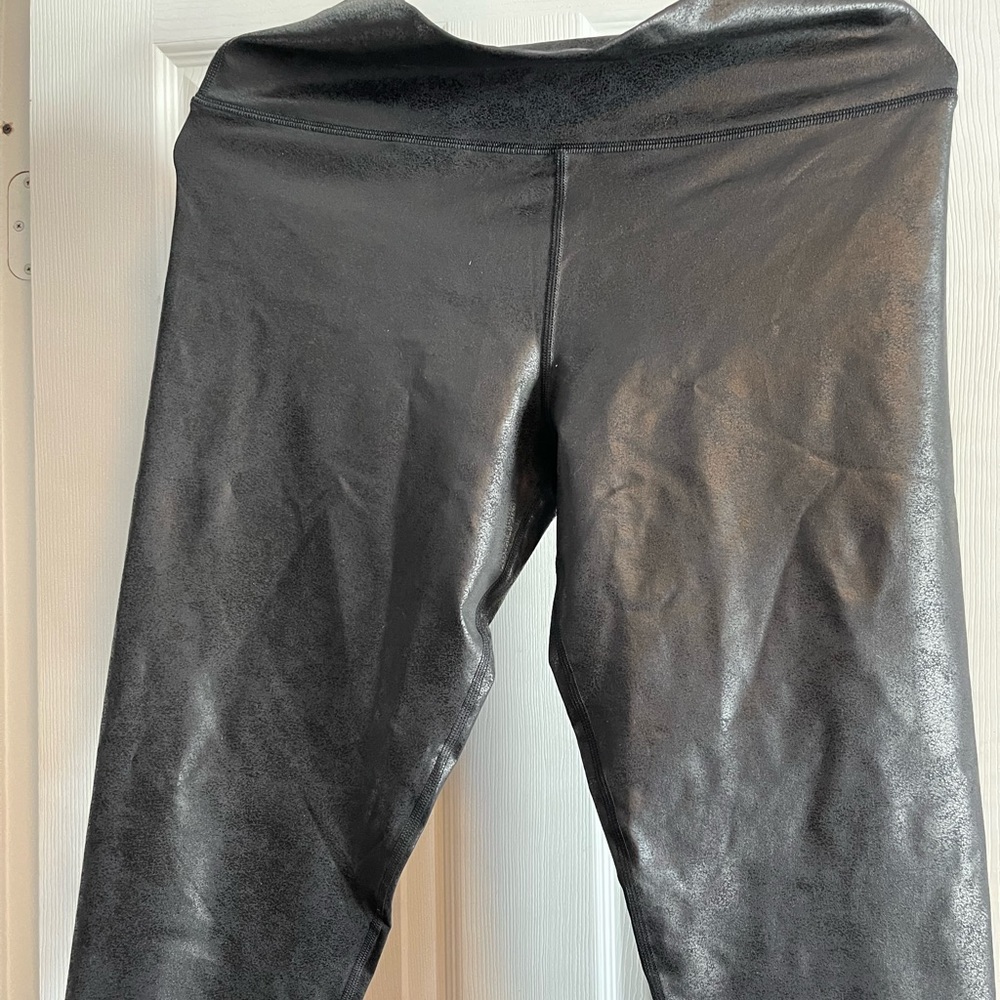 Black leggings